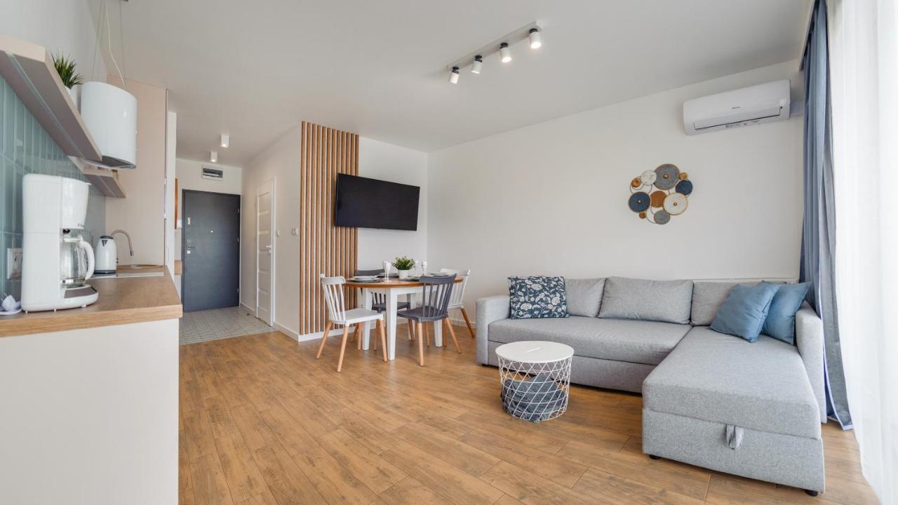 Apartamenty Sun & Snow Sagaris Z Basenem Dziwnow Exterior photo